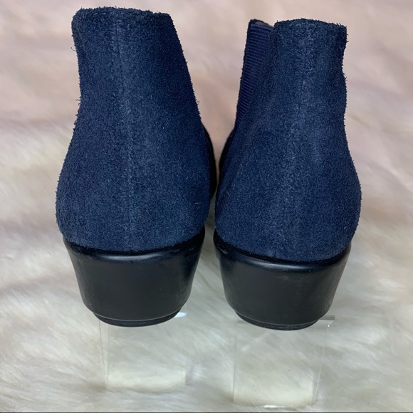 Aerosoles StitchNTurn Blue Suede Booties sz 10M - Picture 4 of 14